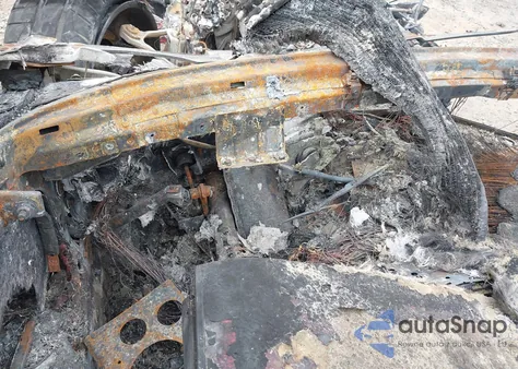 1986 Chevrolet Corvette из США, поврежденный, VIN 1G1YY0789G5116536